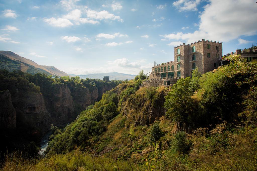 Nairi Hotel Jermuk Exterior photo